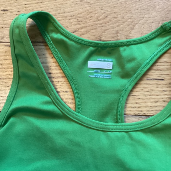 Nike Fit Dry sports tank, racerback, size S, green, bra built in - Picture 2 of 5